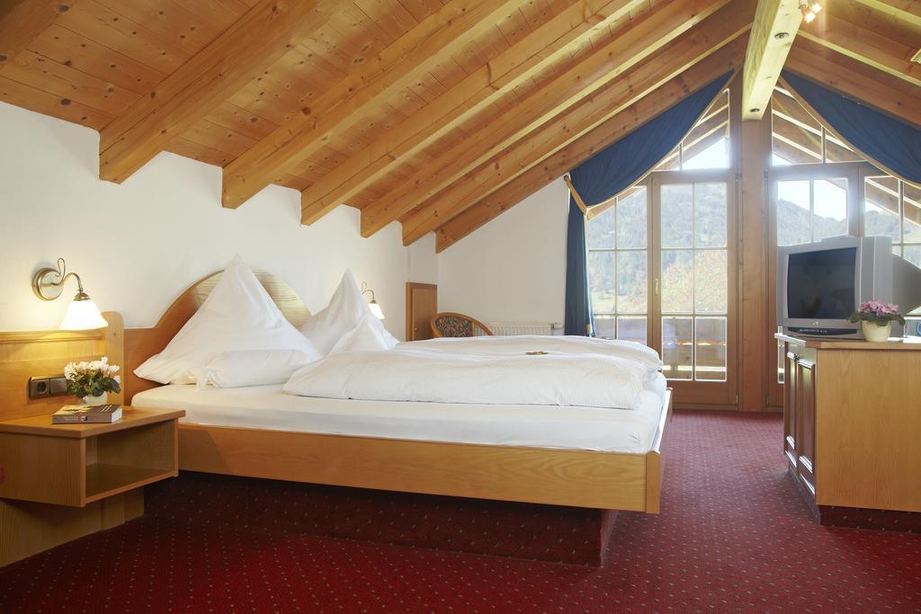 Hotel Garni Oberdorfer Stuben Obermaiselstein Pokój zdjęcie